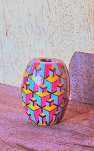 Load image into Gallery viewer, 4 Row Primary Double Cube Bead
